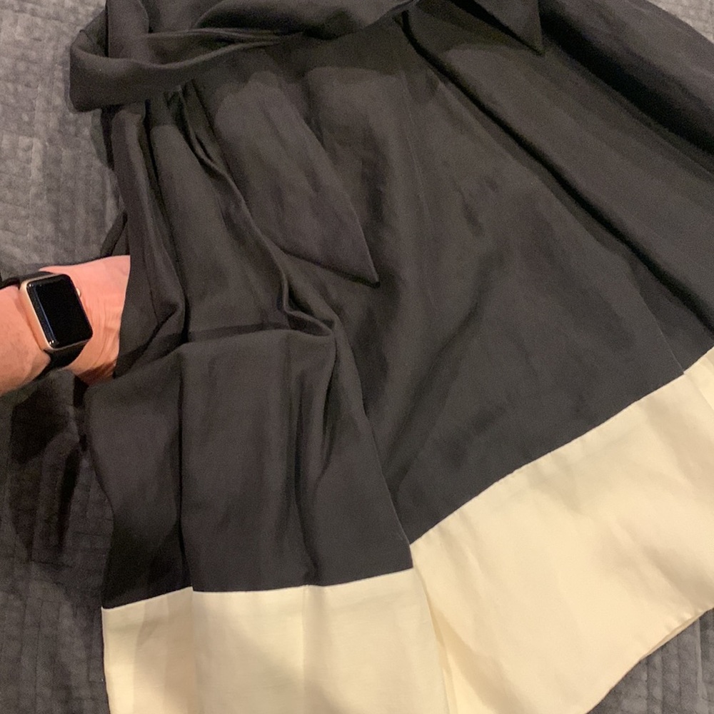 Phillip Lim 3.1 skirt with pockets. Very flattering. - Picture 3 of 3